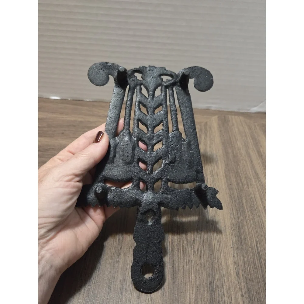 Black Matte Cast Iron Decorative Scroll Rectangle Trivet 8 x 5 in